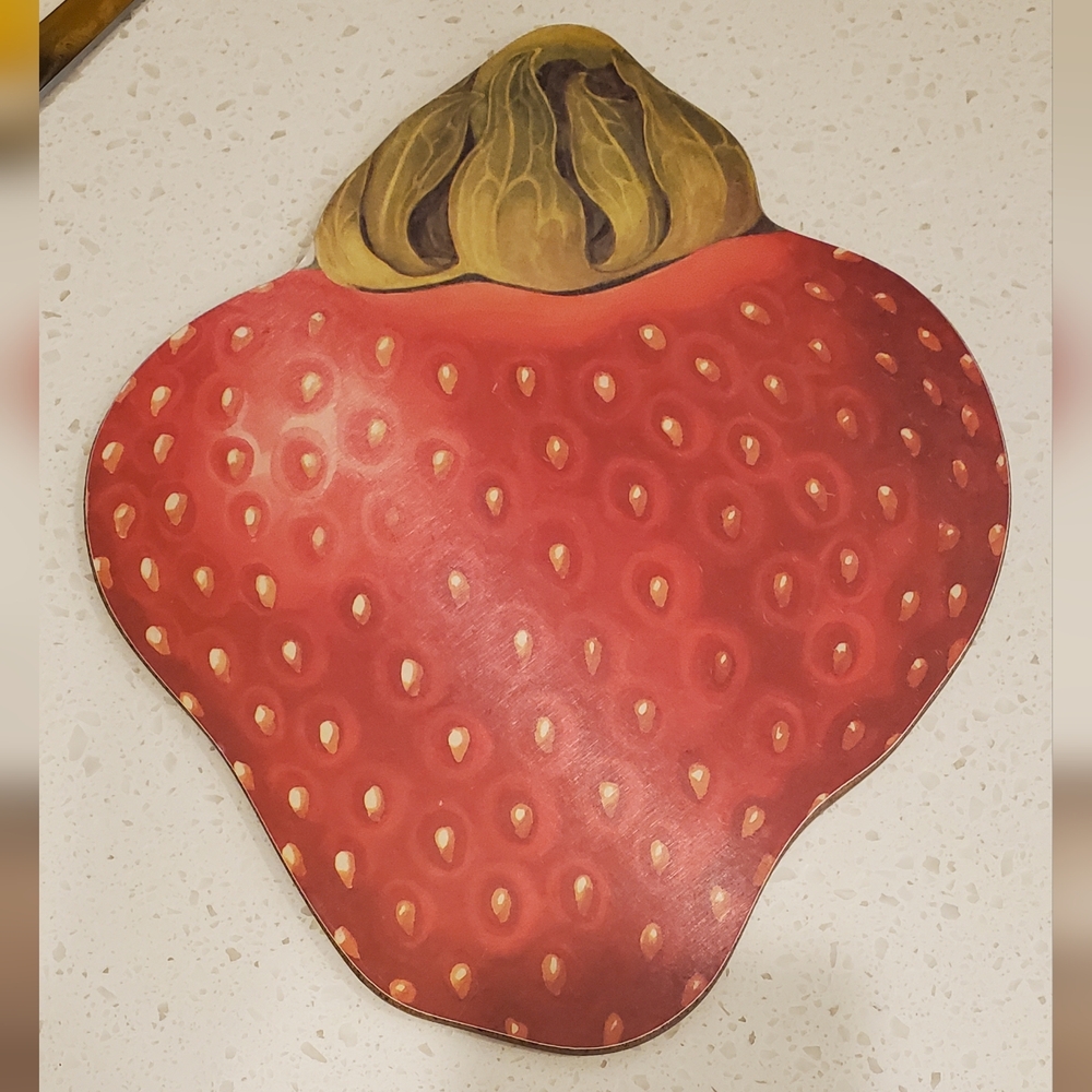 Vintage Wilscombe Strawberry Melamine, 11" Cutting Board,Made in England, EUC - Picture 2 of 14